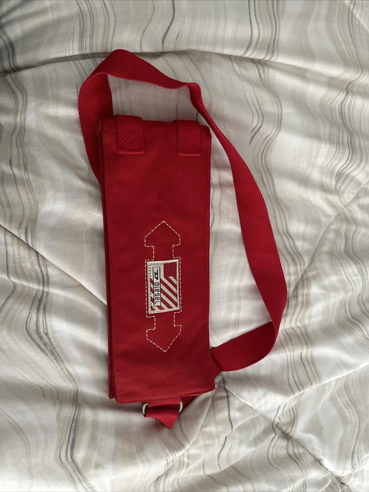 Bolsa de vino Diesel - Tiene capacidad para 3 botellas. Pick Nick Wine Tot! Bolsa de vino tinto Foto 1 de 4