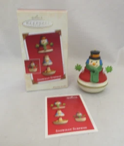 2003 SNOWMAN SURPRISE Hallmark Keepsake Ornament w/Collector Card- ! - Picture 1 of 8