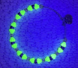 Alex & Ani Green Glass Glow Jadeit Armband selten - Bild 1 von 6
