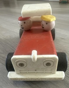 Vintage Fisher Price Wooden Red And White Sports Car #674 Pops And Heads Spin - Picture 1 of 4