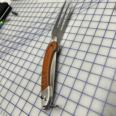 Nuevo # ¡La horquilla de parrilla con mango de madera se expande! Foto 1 de 3