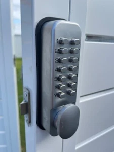 Silver Gate Lock Security Push Button DOUBLE KEYPAD - all gate frames & doors - Picture 1 of 6