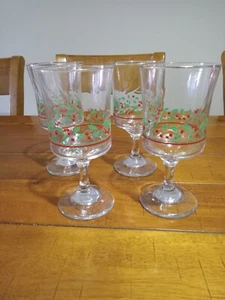 1987 Arby's Christmas Holly Berry Glasses Wine Goblets Bows Gold Libbey set of 4 - Picture 1 of 7
