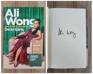 Ali Wong Signed Dear Girls Hardcover Book Actress Comedian LEGEND RAD - Foto 1 di 1