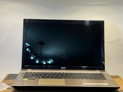 Pc Notebook usatpo garantito 2 mesi Acer Aspire V3-772G - Immagine 1 di 4