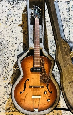 Godin 5th Avenue Kingpin Hollow body Electric Guitar W/ Case - Image 1 of 4