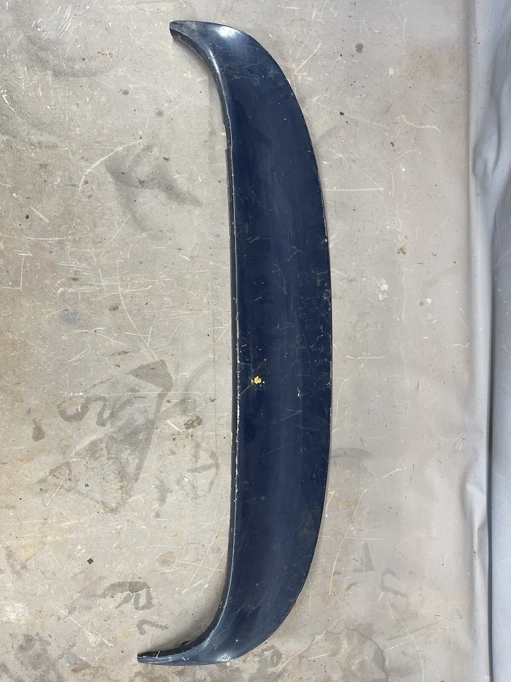 1971-1976 Pontiac Bonneville Catalina Fender Skirt Molding Wheel Lip Trim OEM RH - Image 1 of 4
