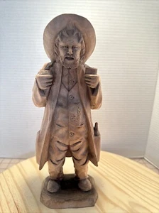 12 Inches Tall Vintage Hand Wooden Carved Man With Pipe And His Cup - Picture 1 of 19