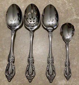 Oneida Distinction Deluxe RAPHAEL Stainless Serving & Sugar Spoons 4 pcs total - Picture 1 of 4