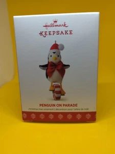 Hallmark Keepsake Christmas Tree Ornament Penguin On Parade New 2017 - Picture 1 of 2