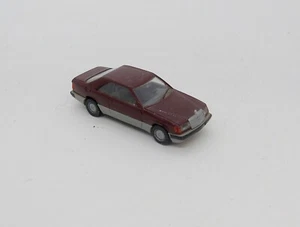 39321 WIKING / GERMANY / MERCEDES BENZ 300 CE BORDEAUX HO 1/87 - Imagen 1 de 3