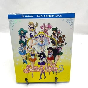 Sailor Moon Season 3 Part 2 Blu-Ray with Slip - Picture 1 of 5