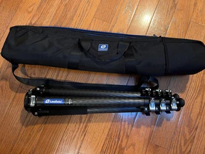 Leofoto LVM-324C 4-Section Carbon Fiber Video Tripod with 75mm Bowl - Picture 1 of 4
