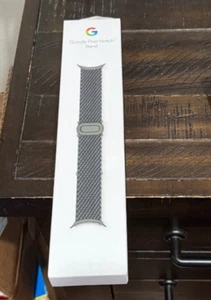 Google Woven Band für Pixel Watch - Series 1 und 2 - Ivy 41mm - NEU VERSIEGELTE BOX - Bild 1 von 1
