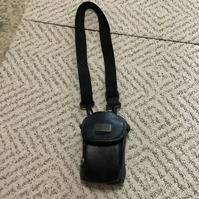 Vintage Case Logic Small Zip Up Camera case Should Strap Expands - Image 1 of 4