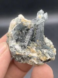 163 Carats Dark Blue Rutile Quartz Cluster Specimen. - Picture 1 of 11