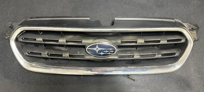 Conjunto de parrilla delantera Subaru Outback 2005 2006 2007 OEM 91121AG07C Foto 1 de 4