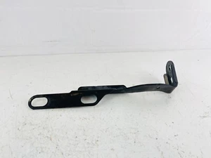2008-2012 MERCEDES W204  RIGHT EXHAUST BRACKET MOUNT SUPPORT A2044926141 OEM - Picture 1 of 5