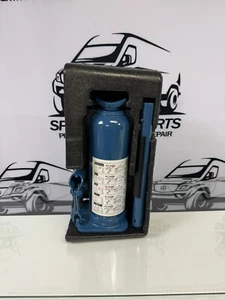 2019 2024 MERCEDES DODGE SPRINTER 2500 3500 3,0 2,1 2,0 JACK AND TOOL KIT - Picture 1 of 2