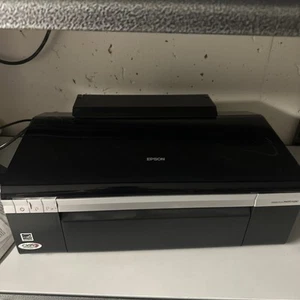Epson Stylus Photo R280 Ultra Hi-Definition Inkjet Printer (Excellent Condition) - Picture 1 of 4