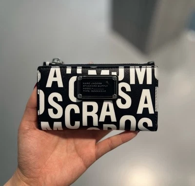 Новый с Ярлыками Marc Jacobs монограмма тонкий бумажник - черный и белый  - Изображение 1 из 4