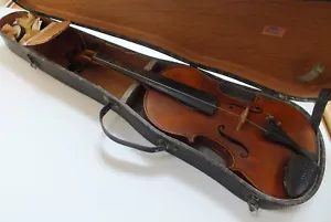 Beautifully preserved old violin with suitcase - from Fürth - collector's estate - Picture 1 of 12
