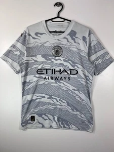 Camiseta Manchester City Pre Partido 2023 2024 Puma Edición Dragón Talla M - Imagen 1 de 7