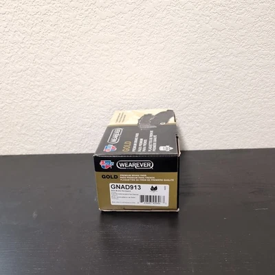 Chevy/Pontiac/Saturn Brake Pad Set-Premium Ceramic Front Pads CARQUEST GNAD913 - Image 1 of 3