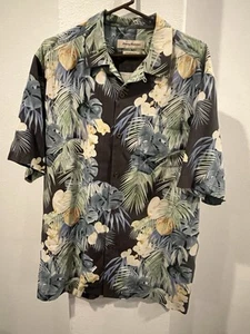Tommy Bahama Hawaiian floral shirt silk men large Lot Of 2 - Picture 1 of 17