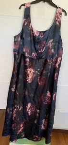 Vince Night Garden Square Neck Satin Slipdress DRESS WOMENS Size 22 NEW - Picture 1 of 2