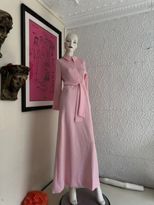 Vestido rosa vintage años 70-Maxi-Poliéster-Mod-Gogo-Cottage-Coquette-Pequeño - Imagen 1 de 14