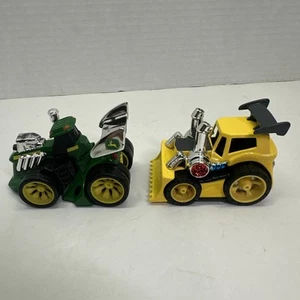 John Deere Tractor & Bulldozer with rubber tires & big motors “Diecast” - Picture 1 of 17