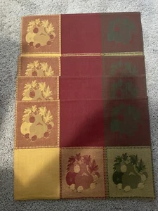 4er Set dicke Tischsets Herbst oder Erntedankmotiv Blätter & Früchte 18x13 Zoll - Bild 1 von 3