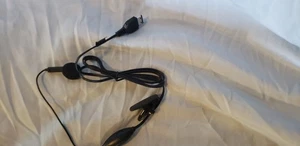 SAMSUNG proprietary earpiece headset with integrated mic for early 2000s samsung - Picture 1 of 7
