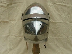 Casco Bascinet Armadura Medieval Cara de Cerdo Bascinet Casco - Imagen 1 de 3