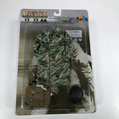 Dragon 1:6 WWII Accessory Set Fallschirmjager Equipment Set 1 No. 71137 (SEALED) - Image 1 of 4