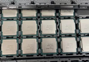 Intel Xeon W-1270P SRH95 3.80GHz 8-Core 16-Threads 16MB LGA-1200 CPU Processor - Picture 1 of 2