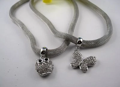 Schlauch Collier Kette fließendes Silber mit Strass Eule oder Schmetterling - Bild 1 von 3