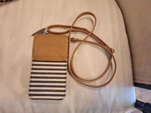 Thirty-One Call Me Crossbody Twill Stripe Camel Pebble Phone Purse Cards - Picture 1 of 7