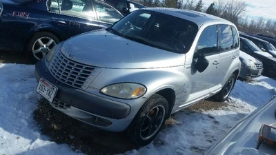 Manual Transmission From 2001 Chrysler PTCruiser MT OEM  Foto 1 de 4