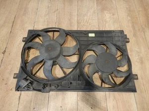 Ventilador de radiador con marco de ventilador VW Golf VI 6 Passat 3C CC Touran 1T Eos 1K0121207T - Imagen 1 de 3