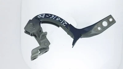 Кронштейн на петлю багажника для правой задней двери Honda Odyssey 2018 68210-Thr-A01zz - Изображение 1 из 4