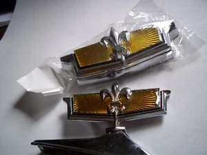 NEW 1977 1978 1979 CHEVROLET CAPRICE TRUNK AND FRONT GOLD LOCK EMBLEM CHEVY - Picture 1 of 3