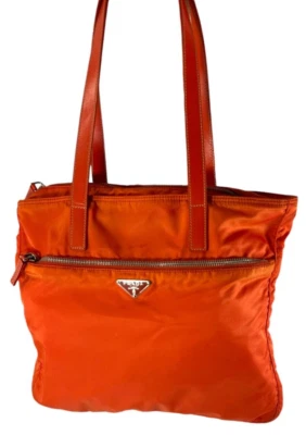 Подлинный PRADA оранжевый Vela Sport нейлона средний сумка с короткими ручками сделано в Италии - Изображение 1 из 4