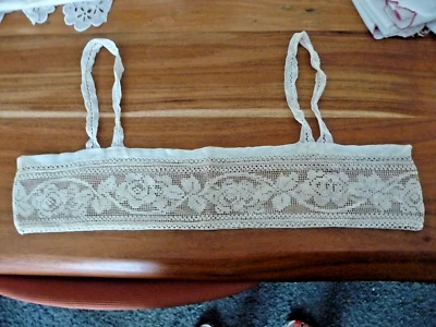 Linge ancien 1  Haut  de robe en   broderie dentelle tulle blanche  beige - Photo 1/4