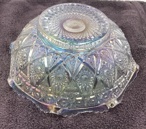 White iridescent Glass Bowl 8” decorative crystal Wavy Edge Fenton ? Smith ? - Picture 1 of 8