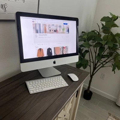 Apple iMac A1311 21.5" Desktop MC309LL/A Works Perfectly - Image 1 of 4