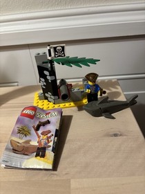 Vintage Lego System Set 1492 Battle Cove - 100% Complete - w/Instructions