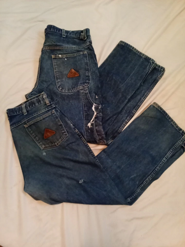 Lote de 2 pares de pantalones de mezclilla Bulwark FR para hombre resistentes al fuego pierna recta lavado medio 36x32  Foto 1 de 4