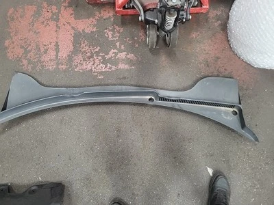 Volkswagen EOS Windscreen Scuttle Panel Gutter Windshield Cover Screen 1Q2819403 - Image 1 of 2